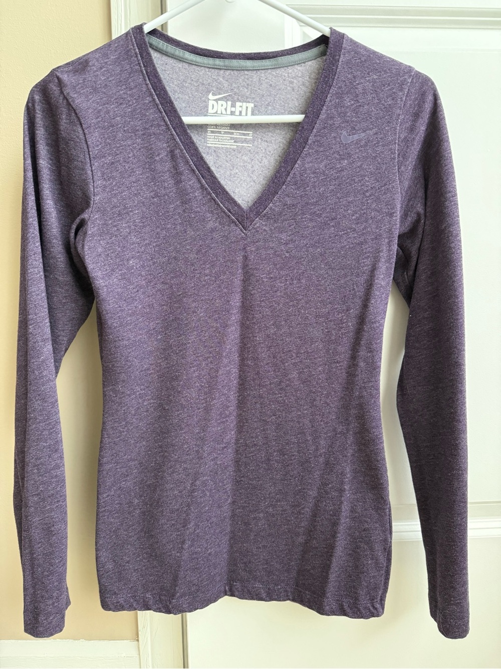 Nike purple long sleeve tee